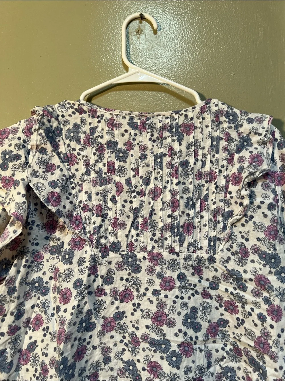 Modcloth Women's Sz XL Short Sleeve Top White Blue Purple Floral Pleated Keyhole